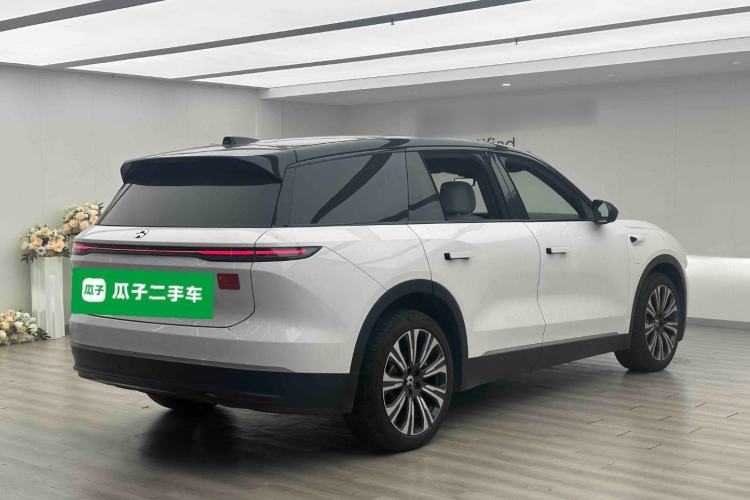 Used Nio ES8 2024 75 kWh Rear Right 45 Deg