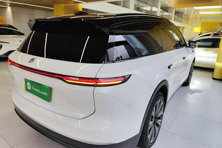 Used Nio ES8 2024 75 kWh Rear Right 45 Deg