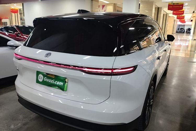 Used Nio ES8 2024 75 kWh Rear Right 45 Deg