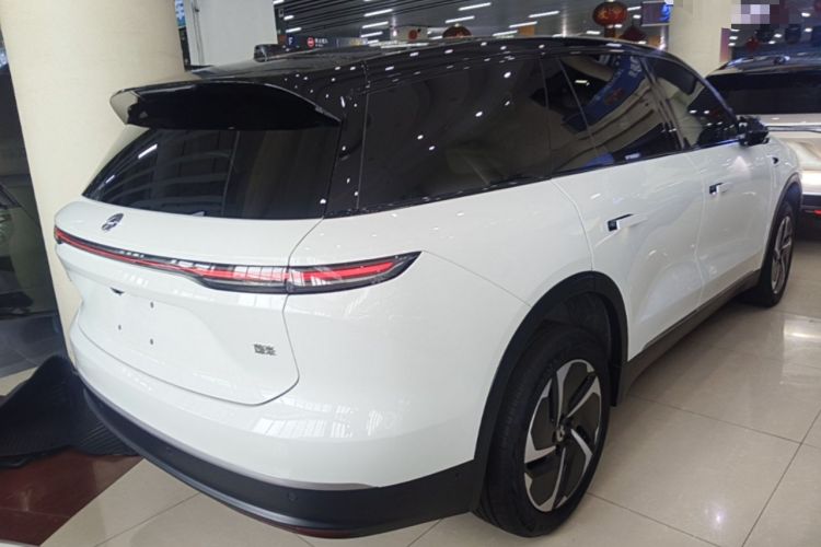 Used Nio ES8 2024 75 kWh Rear Right 45 Deg
