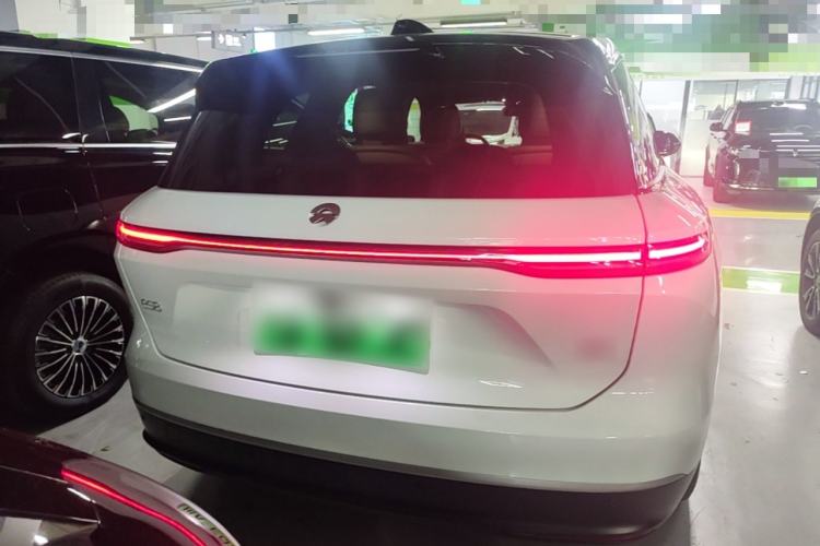 Used Nio ES8 2024 75 kWh Rear