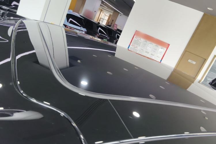 Used Nio ES8 2024 75 kWh Roof
