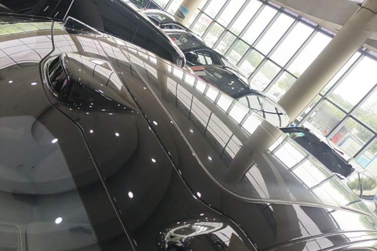 Used Nio ES8 2024 75 kWh Roof