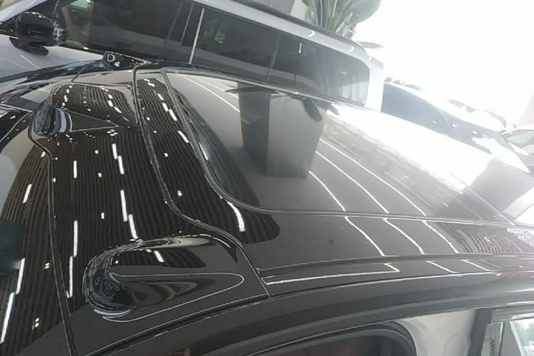Used Nio ES8 2024 75 kWh Roof