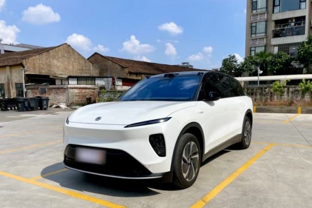 Ojetý Nio ES8 2024 75 kWh