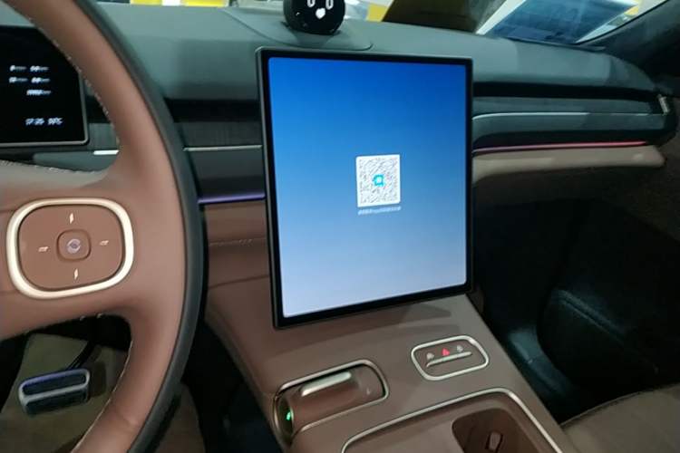 Used Nio ES8 2024 100kWh Signature Edition Audio And AC Panel