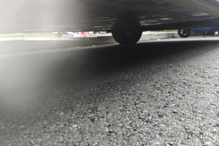 Used Nio ES8 2024 75 kWh Chassis Front Left