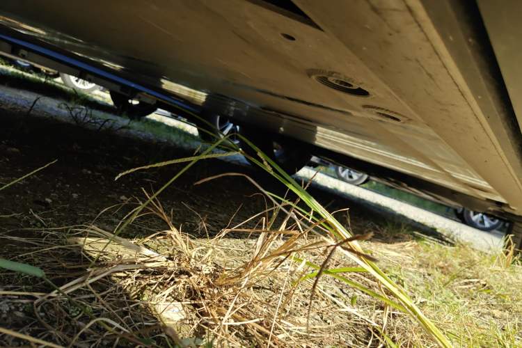 Used Nio ES8 2024 75 kWh Chassis Front Left