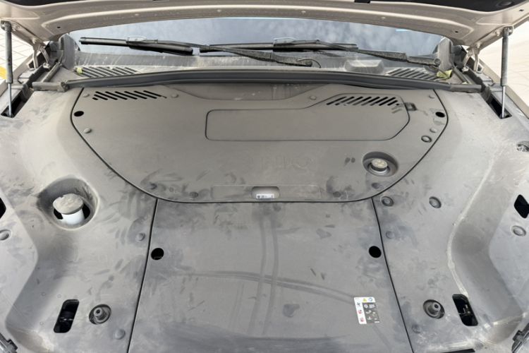 Used Nio ES8 2024 75 kWh Engine Bay