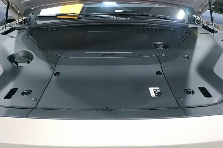 Used Nio ES8 2024 100kWh Signature Edition Engine Bay