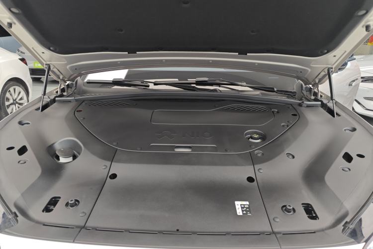 Used Nio ES8 2024 75 kWh Engine Bay