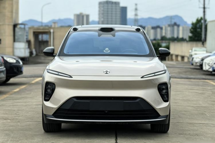 Used Nio ES8 2024 75 kWh Exterior 1