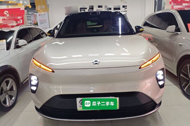 Used Nio ES8 2024 75 kWh Exterior 1