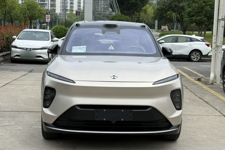Used Nio ES8 2024 100kWh Signature Edition Exterior 2