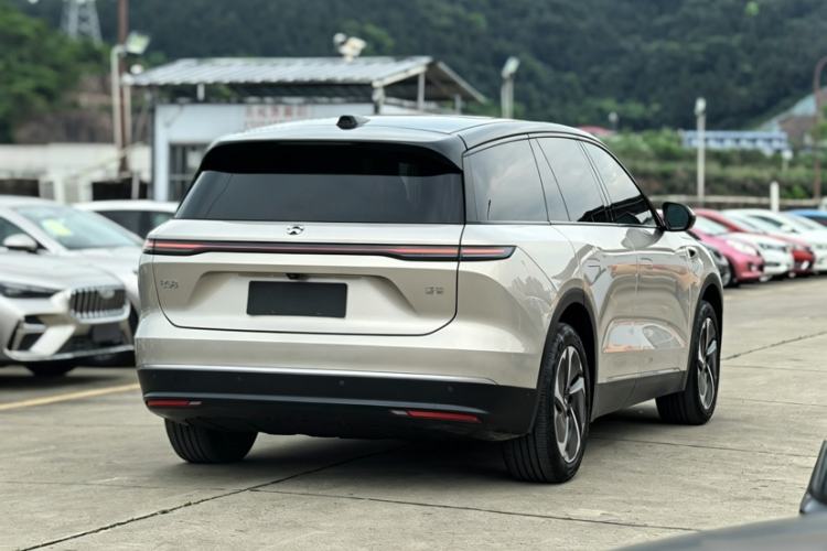 Used Nio ES8 2024 75 kWh Exterior 3