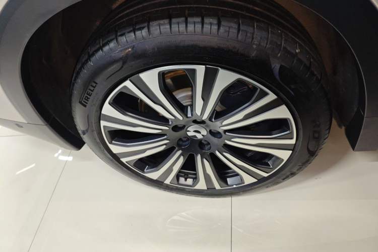 Used Nio ES8 2024 75 kWh Exterior 8