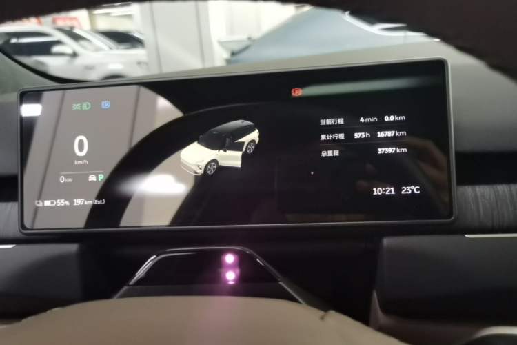 Used Nio ES8 2024 75 kWh Instrument Cluster