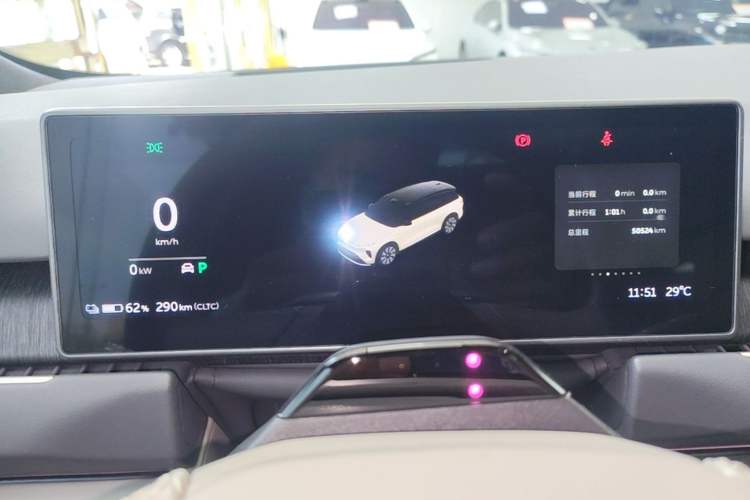 Used Nio ES8 2024 75 kWh Instrument Cluster