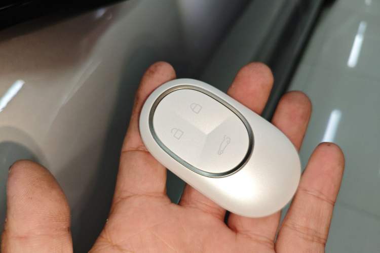 Used Nio ES8 2024 75 kWh Interior 1