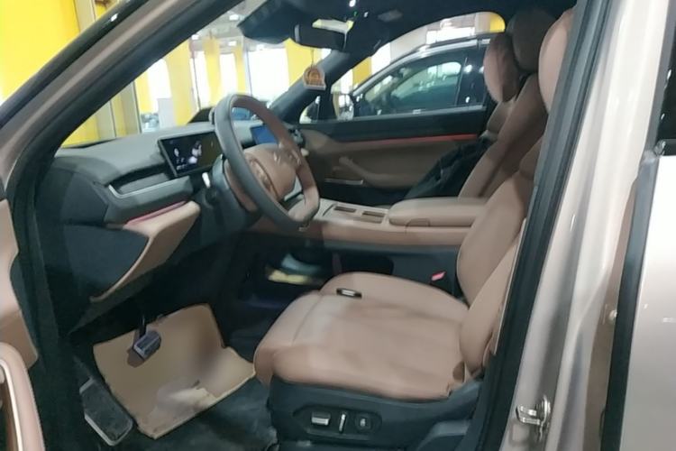 Used Nio ES8 2024 100kWh Signature Edition Left Front Seat