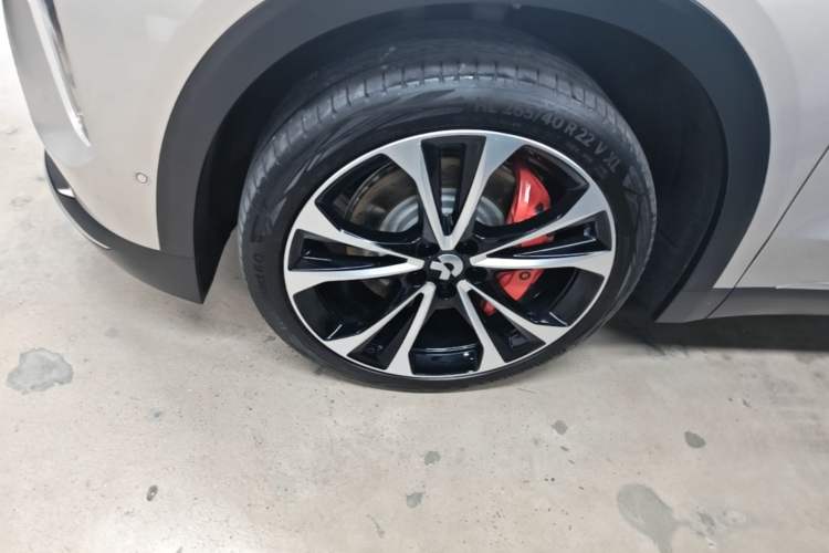 Used Nio ES8 2024 100kWh Signature Edition Left Front Wheel Hub