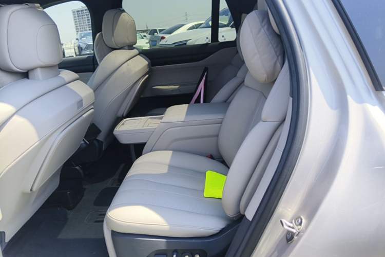 Used Nio ES8 2024 100kWh Signature Edition Left Rear Seat
