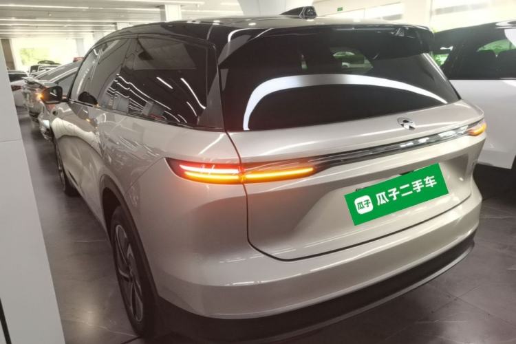 Used Nio ES8 2024 75 kWh Rear Left 45 Deg