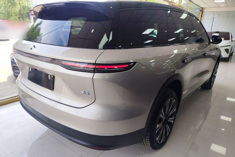 Used Nio ES8 2024 75 kWh Rear Right 45 Deg