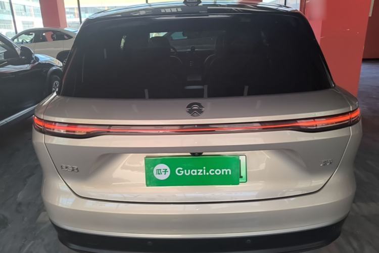 Used Nio ES8 2024 75 kWh Executive Edition Rear