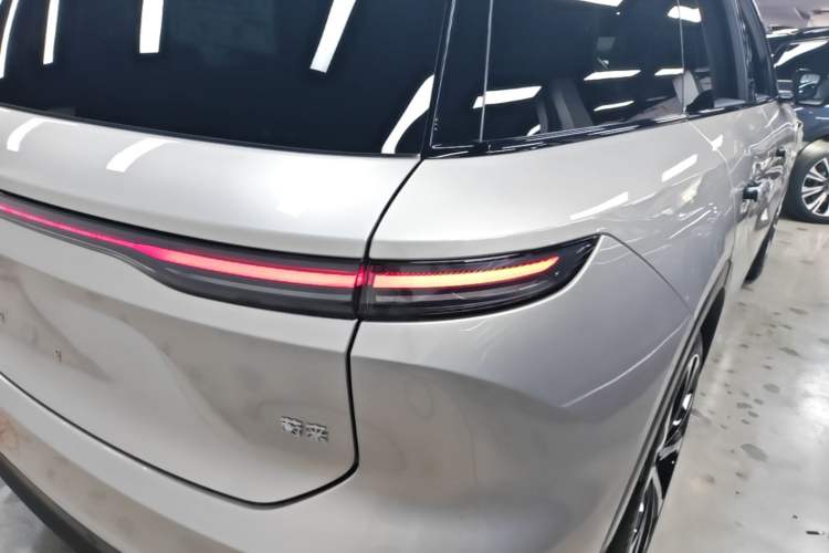 Used Nio ES8 2024 100kWh Signature Edition Right Rear Taillight