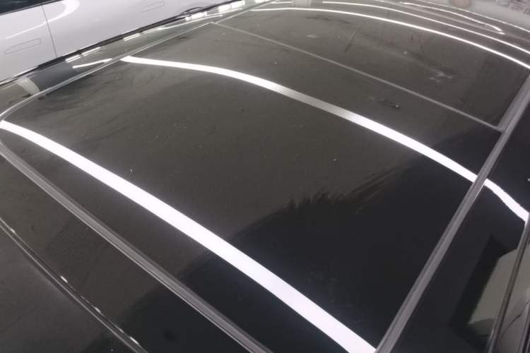 Used Nio ES8 2024 75 kWh Roof