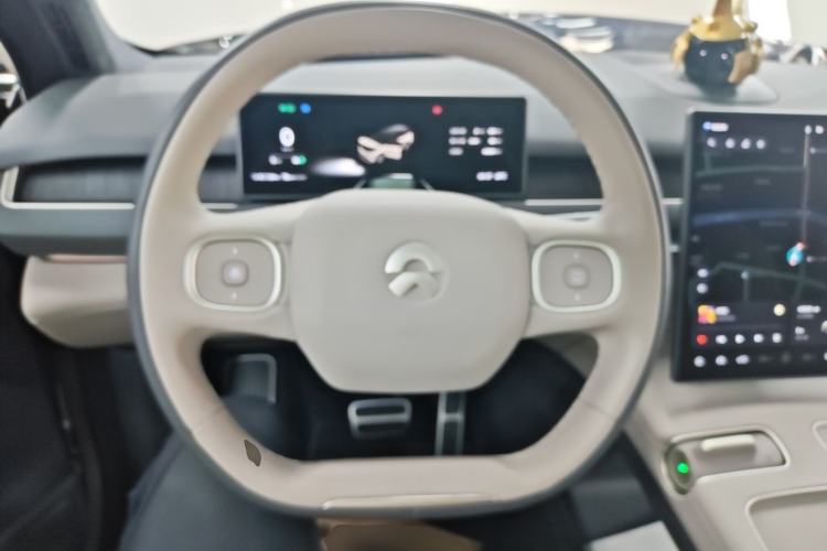 Used Nio ES8 2024 100kWh Signature Edition Steering Wheel