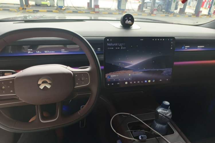 Used Nio ES8 2026 Model 6-seat Executive Signature Edition Audio And AC Panel