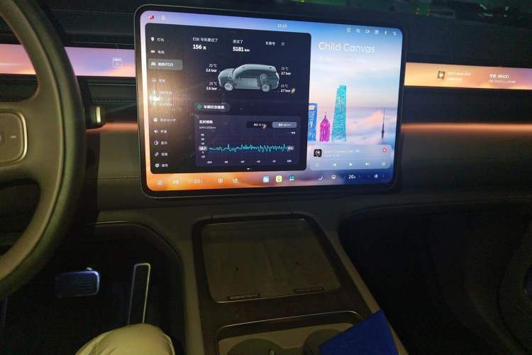 Used Nio ES8 2026 Model 6-seat Executive Luxury Edition Audio And AC Panel