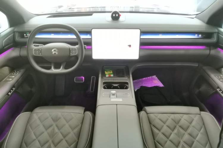 Used Nio ES8 2026 Model 6-seat Executive Luxury Edition Center Console