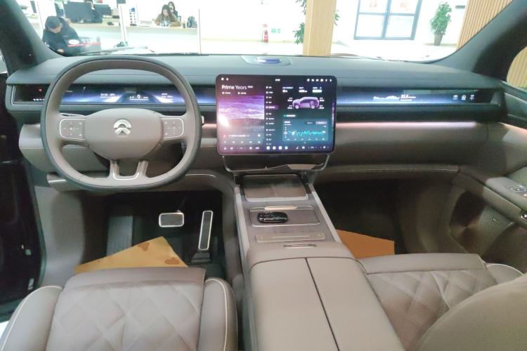 Used Nio ES8 2026 Model 6-seat Executive Luxury Edition Center Console