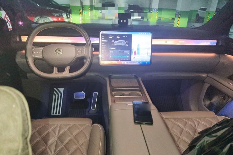 Used Nio ES8 2026 Model 6-seat Executive Luxury Edition Center Console