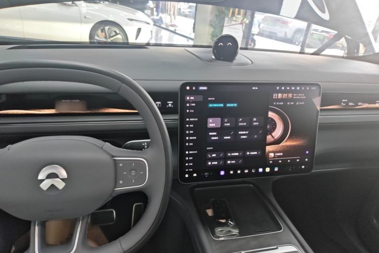Used Nio ES8 2026 Model 6-seat Executive Luxury Edition Center Console