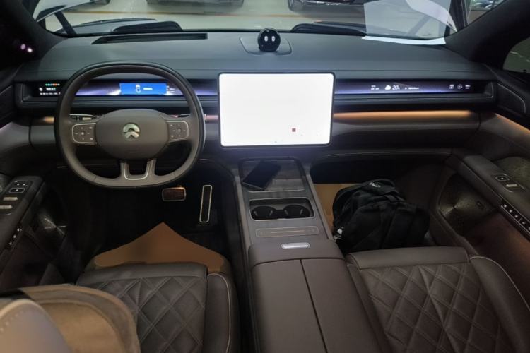 Used Nio ES8 2026 Model 6-seat Executive Luxury Edition Center Console