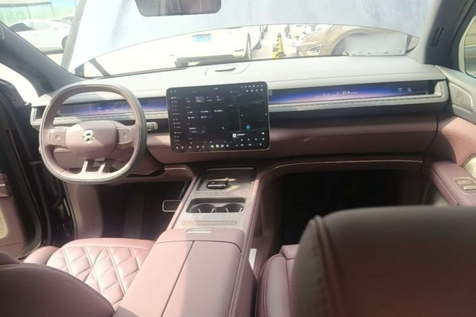 Used Nio ES8 2026 Model 6-seat Executive Luxury Edition Center Console