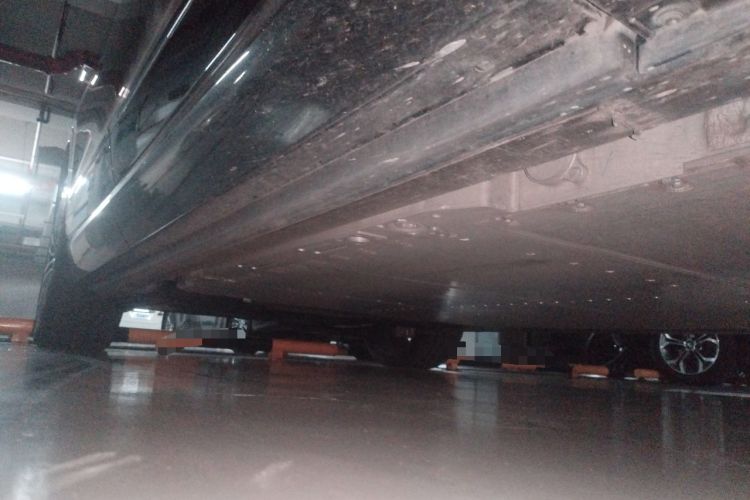 Used Nio ES8 2026 Model 6-seat Executive Signature Edition Chassis Front Right