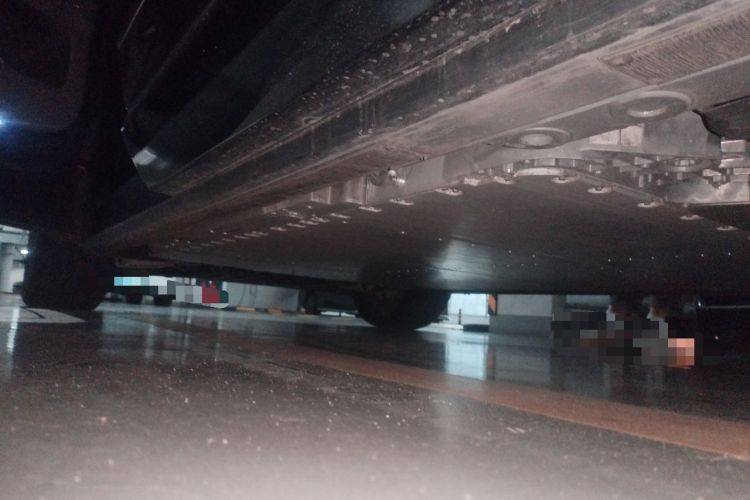 Used Nio ES8 2026 Model 6-seat Executive Signature Edition Chassis Rear Left