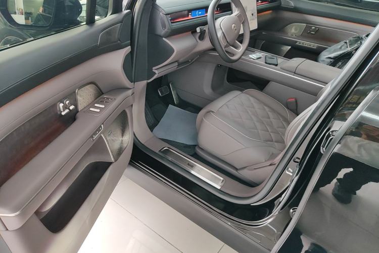 Used Nio ES8 2026 Model 6-seat Executive Signature Edition Driver Seat