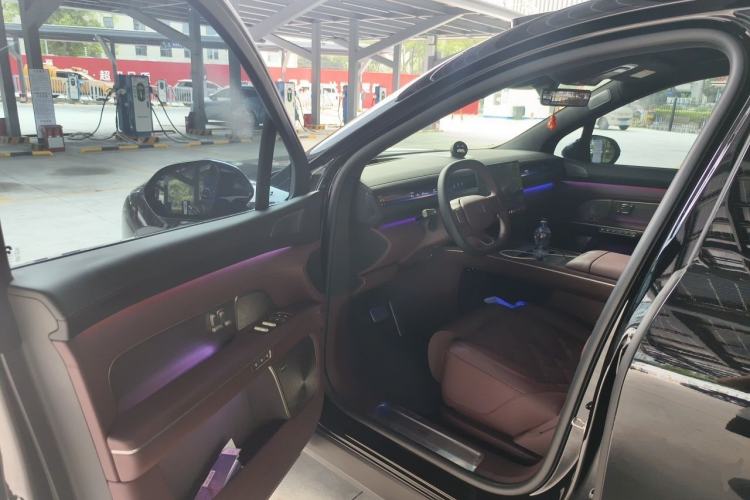 Used Nio ES8 2026 Model 6-seat Executive Signature Edition Driver Seat