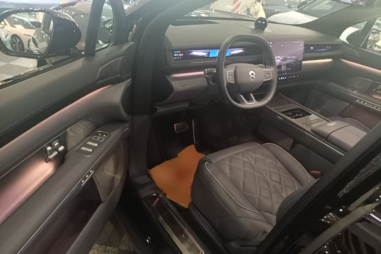 Used Nio ES8 2026 Model 7-seat Executive Luxury Edition Driver Seat