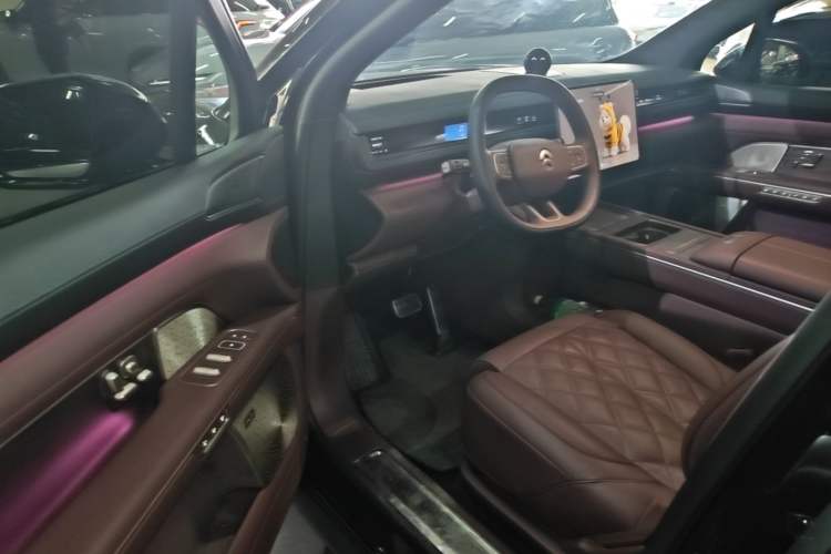 Used Nio ES8 2026 Model 6-seat Executive Signature Edition Driver Seat
