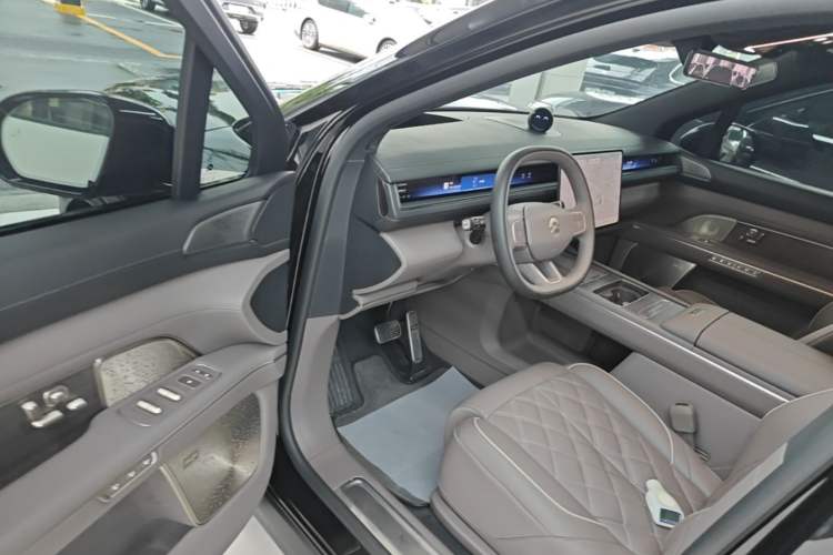 Used Nio ES8 2026 Model 6-seat Executive Signature Edition Driver Seat