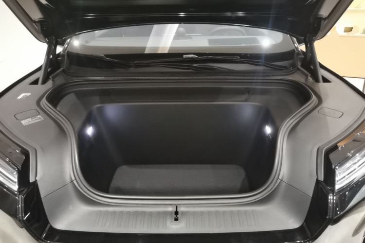 Used Nio ES8 2026 Model 6-seat Executive Signature Edition Engine Bay