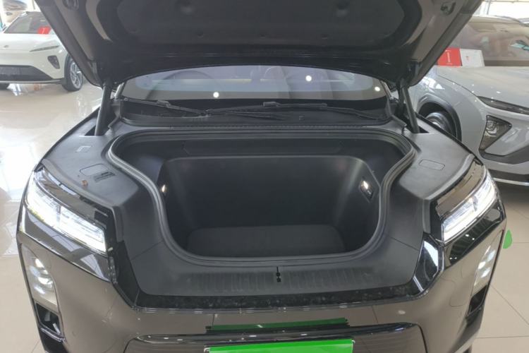 Used Nio ES8 2026 Model 6-seat Executive Signature Edition Engine Bay