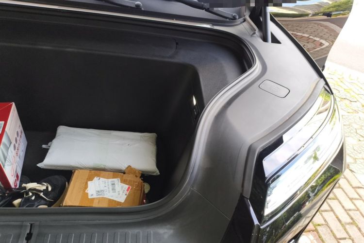 Used Nio ES8 2026 Model 6-seat Executive Luxury Edition Engine Bay Left